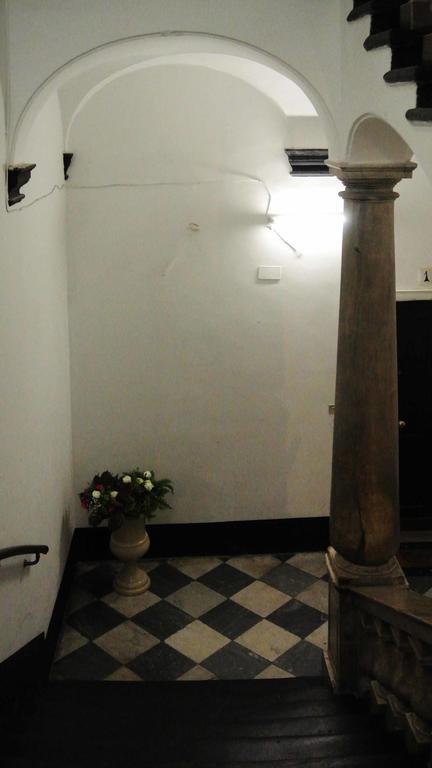Palazzo Zecchino B&B Génova Exterior foto