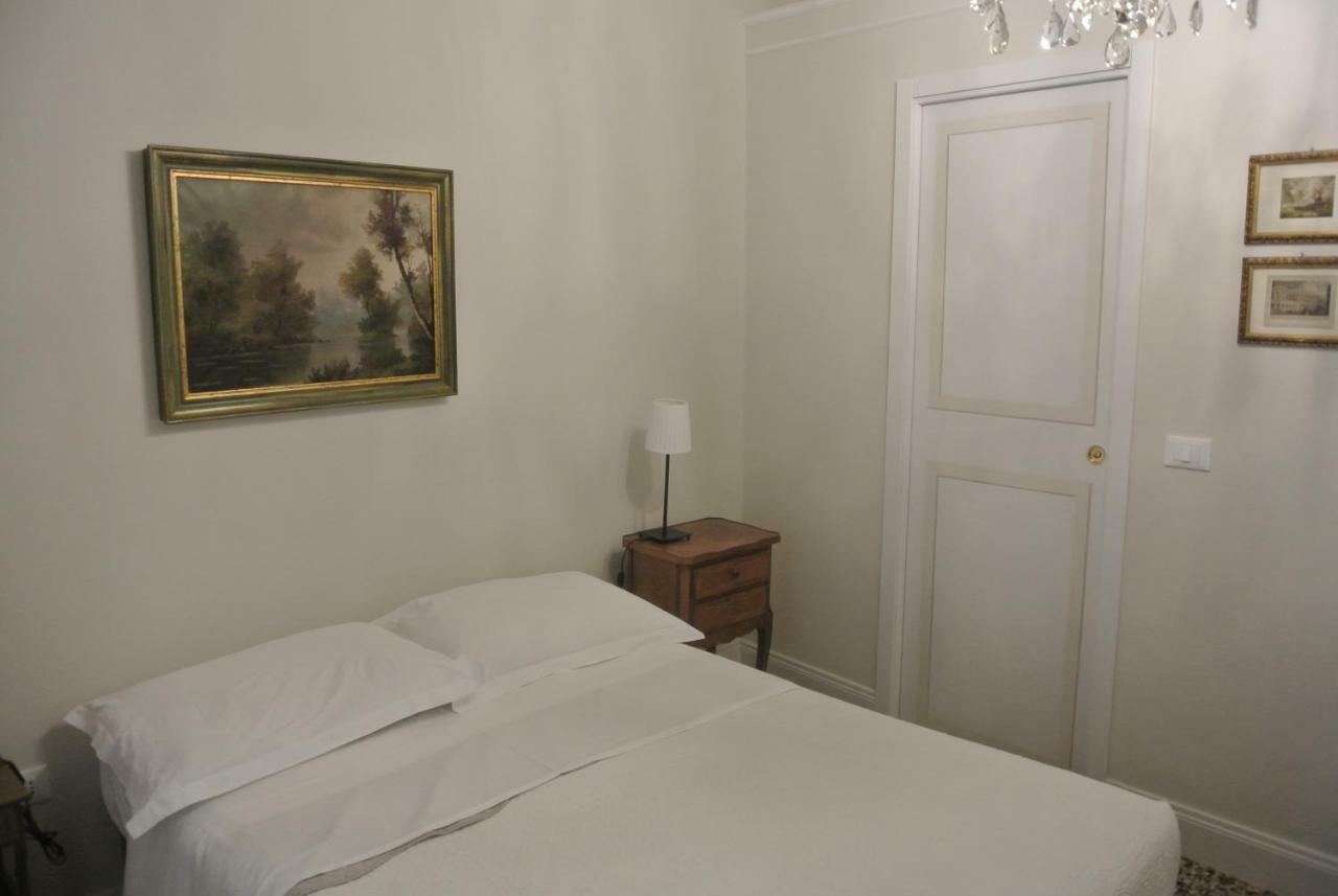 Palazzo Zecchino B&B Génova Exterior foto